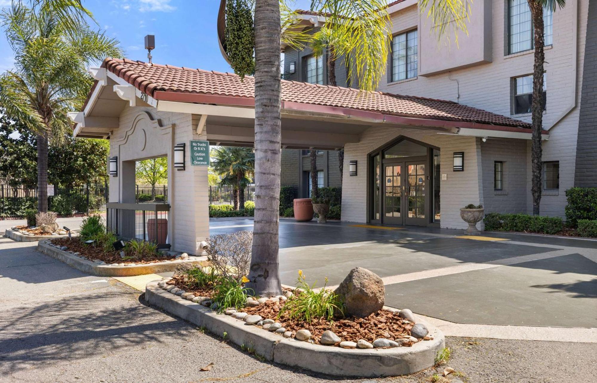 La Quinta Inn By Wyndham Stockton Exterior foto